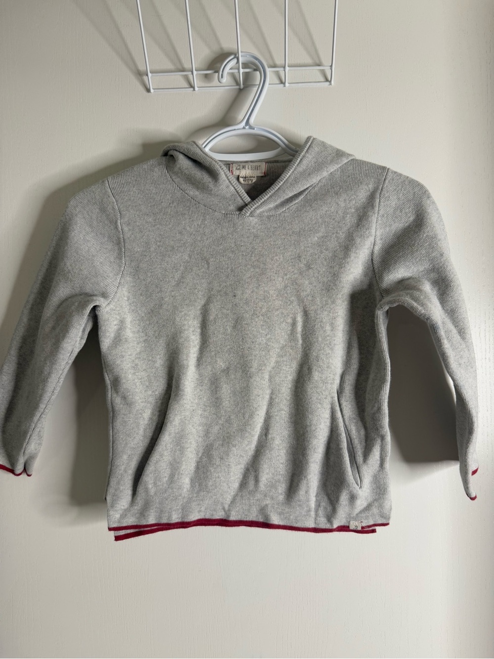 Me & Henry Pullover Sweater Hoodie Gray with Red Accents & Front Pocket 6/7Y